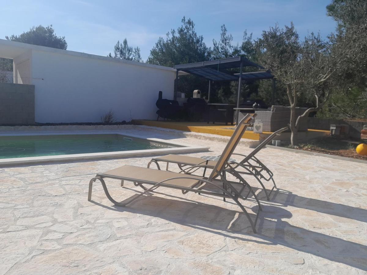 Caliente Apartments Vir A Exterior foto